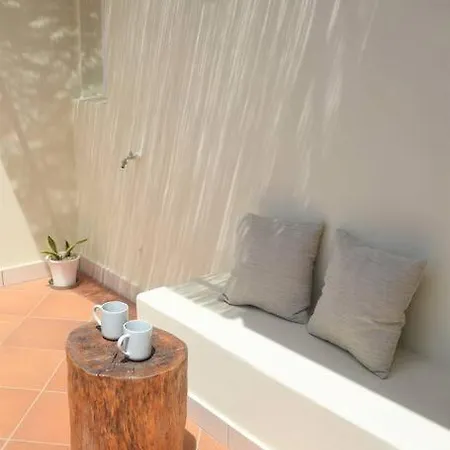 Chimeneas Διαμέρισμα *