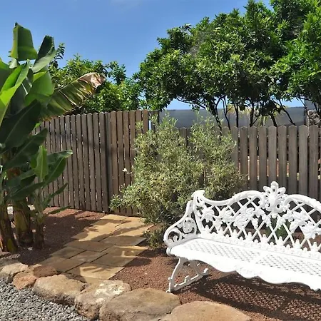 Chimeneas Apartment *