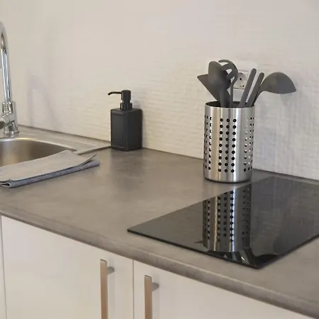 Chimeneas Apartment *